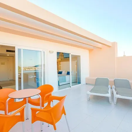 Hotel Sirenis Seaview Country Club