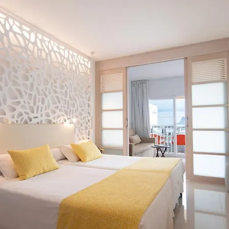 Sirenis Seaview Country Club Hotel 4*