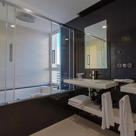 Sirenis Seaview Country Club Hotel Sant Antoni de Portmany