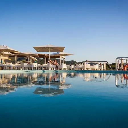 Sirenis Seaview Country Club Hotel 4*
